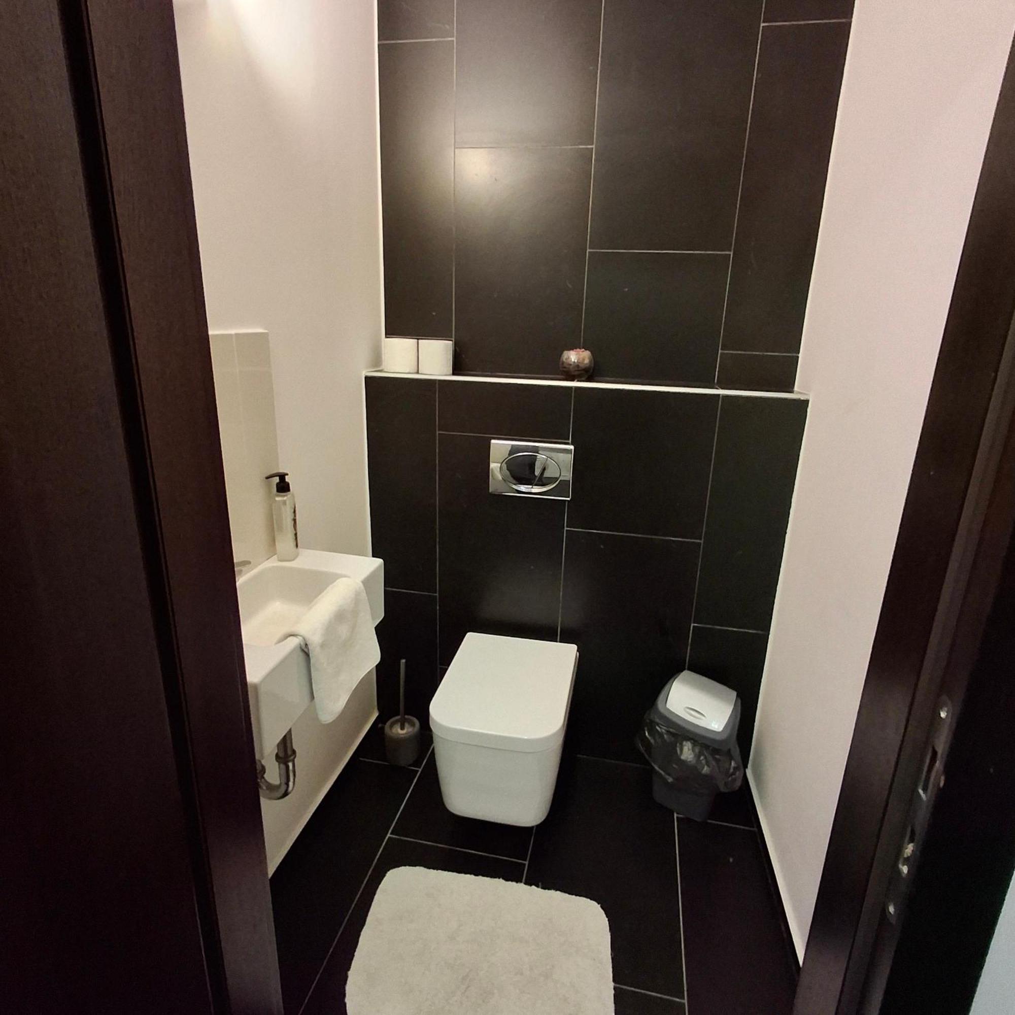 Unicorniselit Apartmanok Eger Bagian luar foto